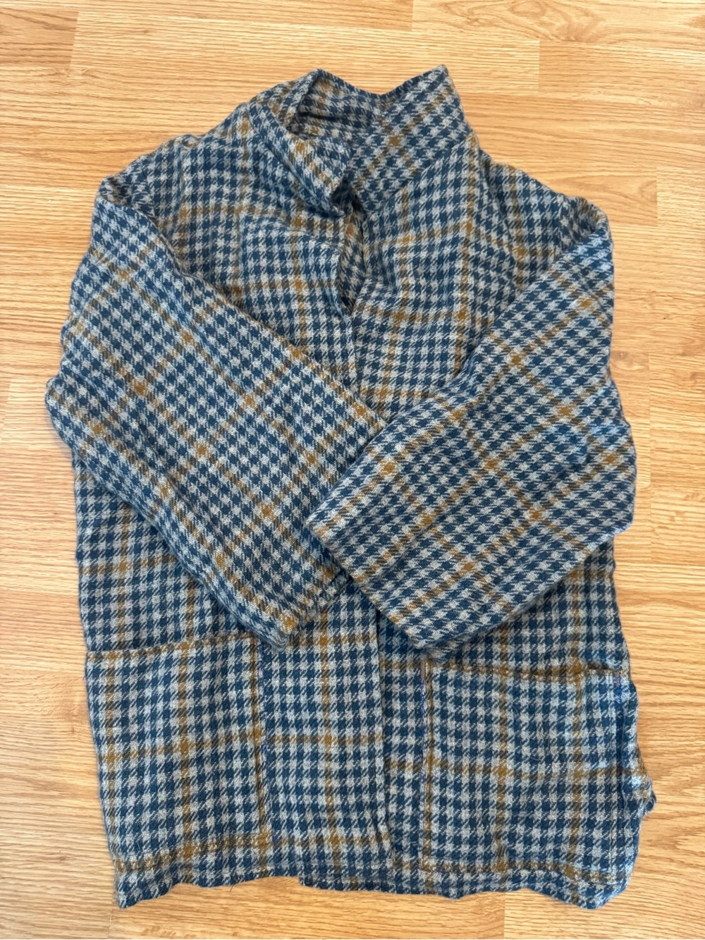 Vintage Women’s Plaid Shacket